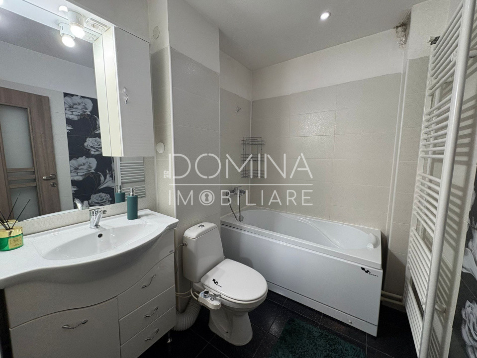 Închiriere apartament 4 camere, situat în Tg. Jiu, str. Victoriei, zona Tic-Tac