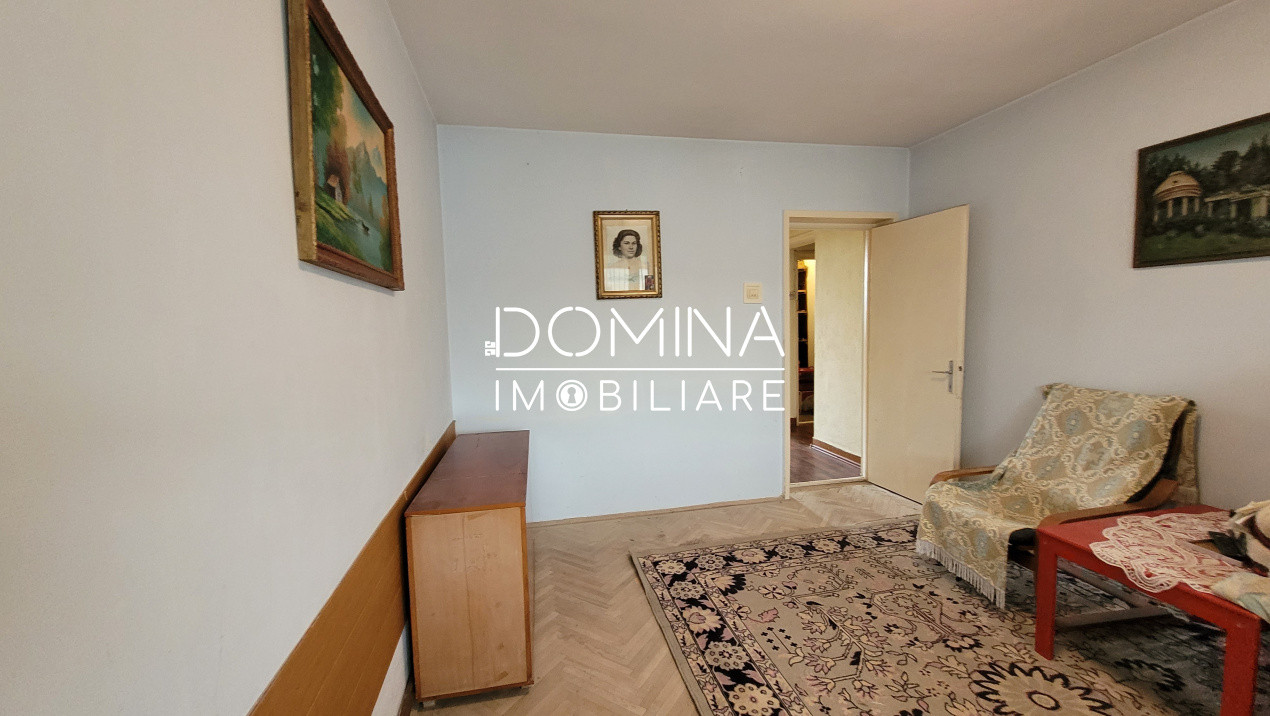 Vânzare apartament 3 camere, situat în Târgu Jiu, strada G-ral Christian Tell
