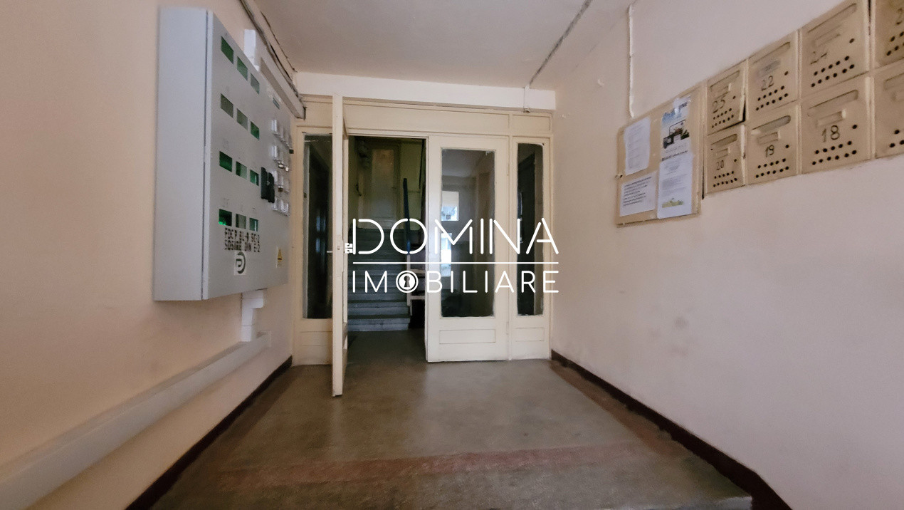 Vânzare apartament 3 camere, decomandat, situat în Târgu Jiu, zona centrală