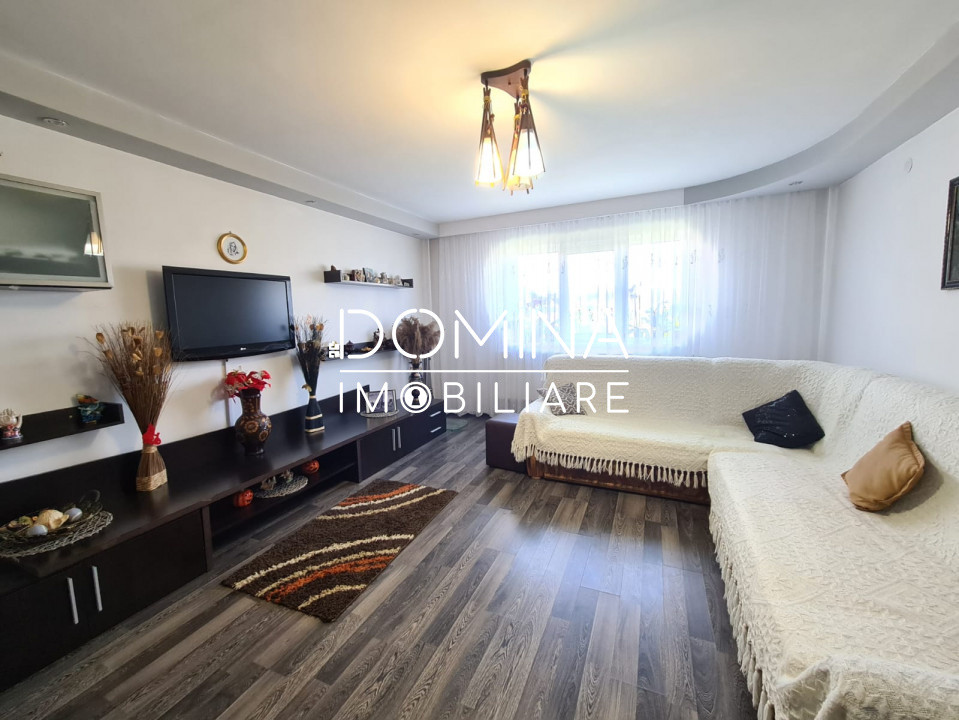 Vânzare vilă, situată în Târgu Jiu, Aleea Sf. Dumitru - cartier Drăgoieni