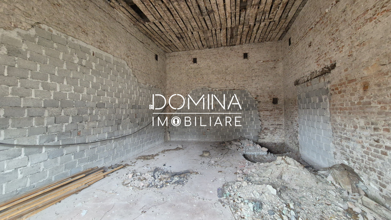 Vânzare Hală industrială cu teren 4.193 mp, situată în Bârsești