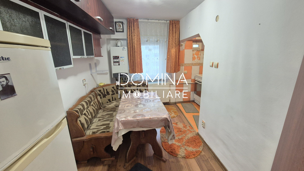 Ofertă rară: vânzare apartament 4 camere - zonă centrală - 91 mp - etaj 3