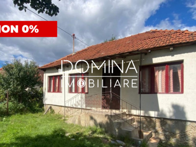 Vânzare casă 2 camere, cu teren 969 mp, situată în Telești