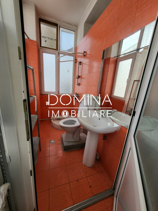 Clădire P+2+M, Bd. Ecaterina Teodoroiu, trafic intens, vizibilitate excelentă