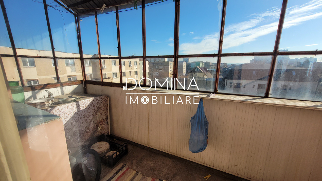 Vânzare apartament 2 camere, situat în Târgu Jiu, strada 9 Mai